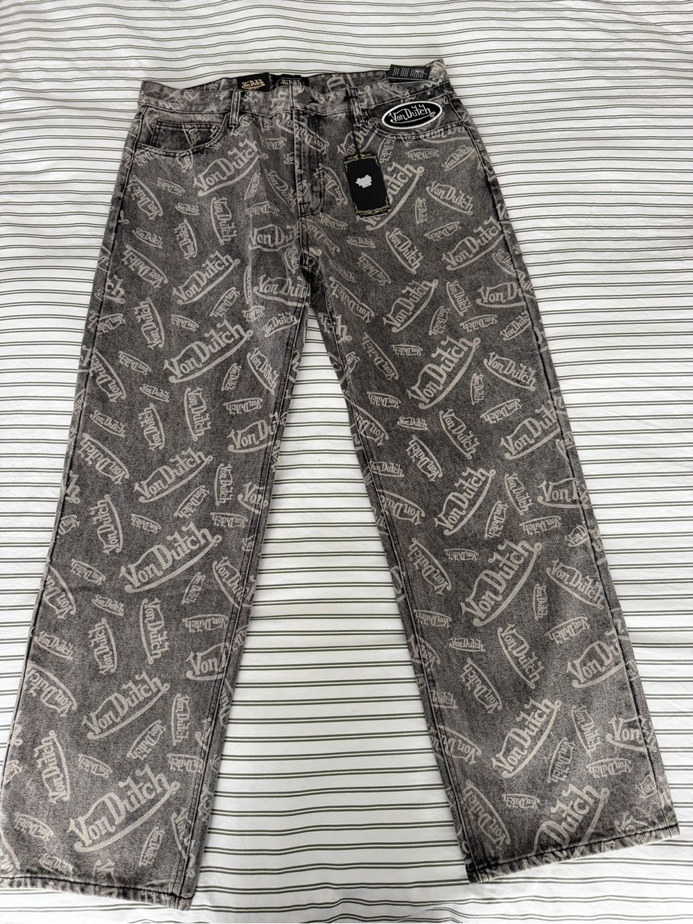 Von Dutch Originals All Over Logo Baggy Jeans Gray Size 38 NWT